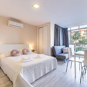  Apartamento Sun Coast -- Superb With 4 Pools, Gardens&breakfast